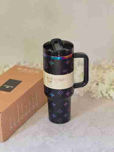 40oz Luxury-Inspired Quencher Tumbler – Rainbow Black